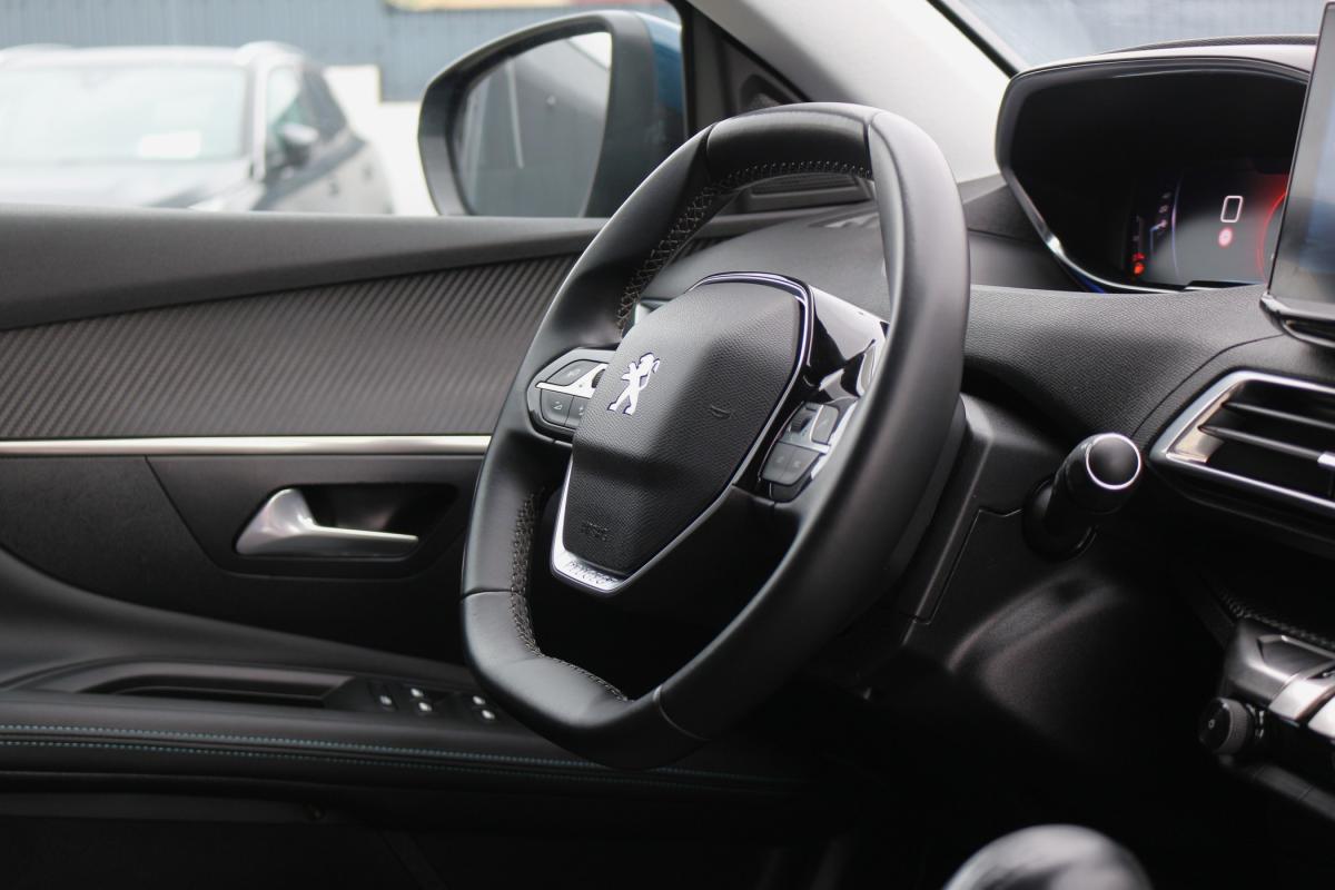 peugeot-3008-2021-gasolina-1199cc