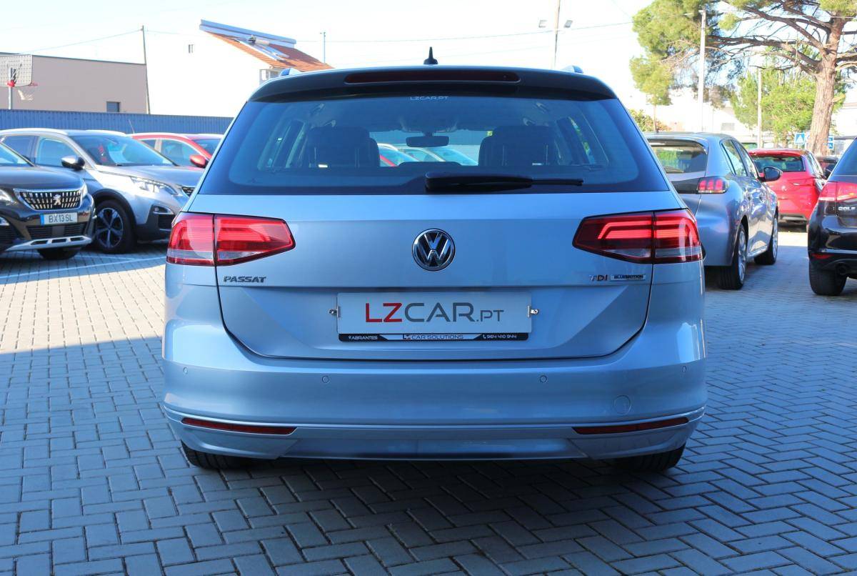 volkswagen-passat-variant-2016-diesel-1598cc