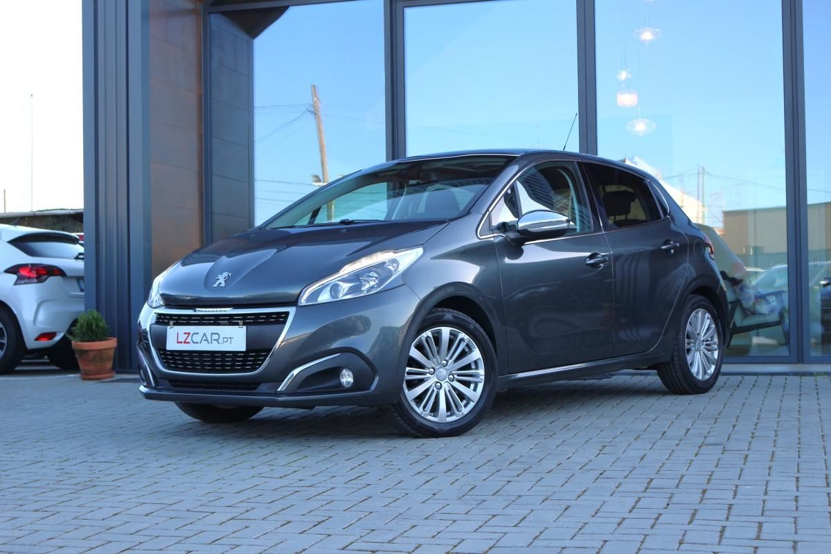 peugeot-208-2017-gasolina-1199cc