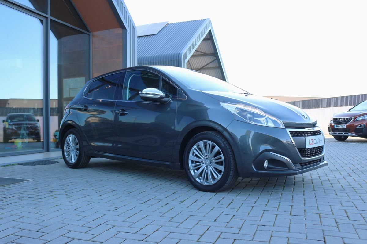 peugeot-208-2017-gasolina-1199cc