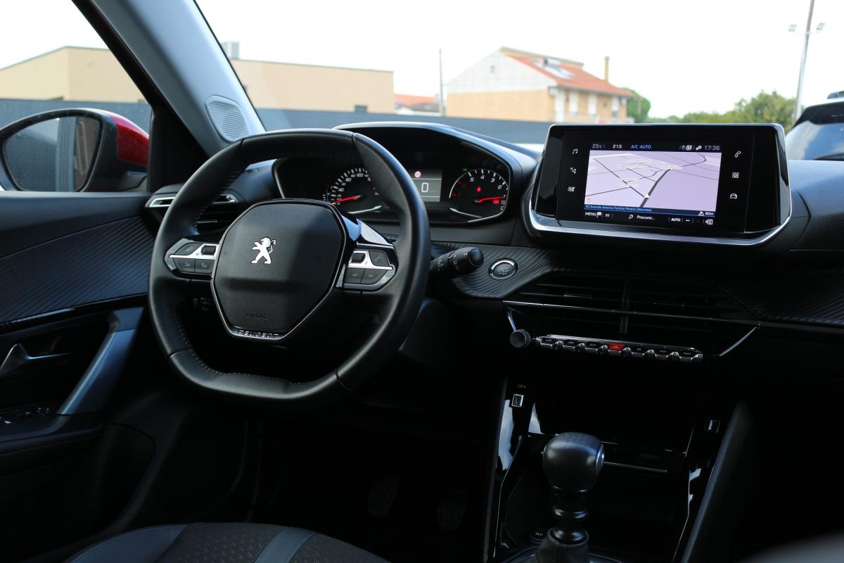 peugeot-2008-2020-gasolina-1199cc