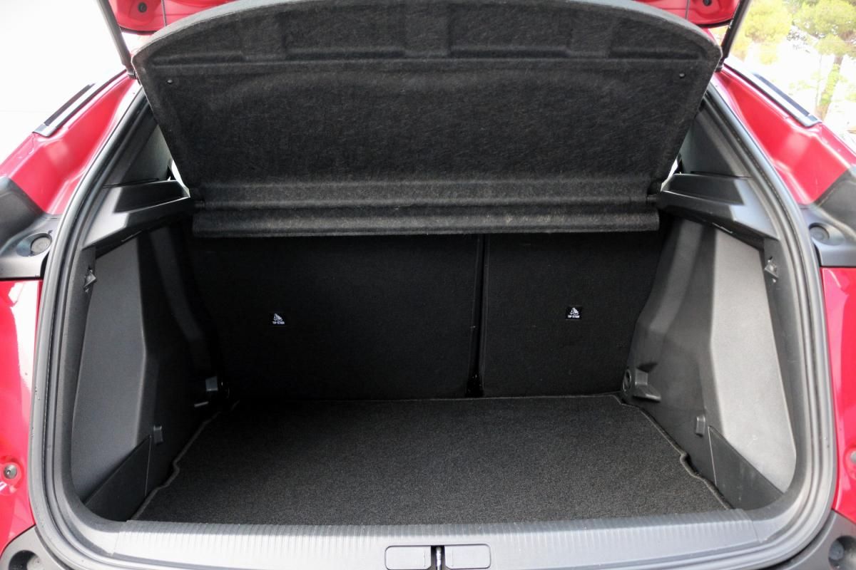 peugeot-2008-2020-gasolina-1199cc