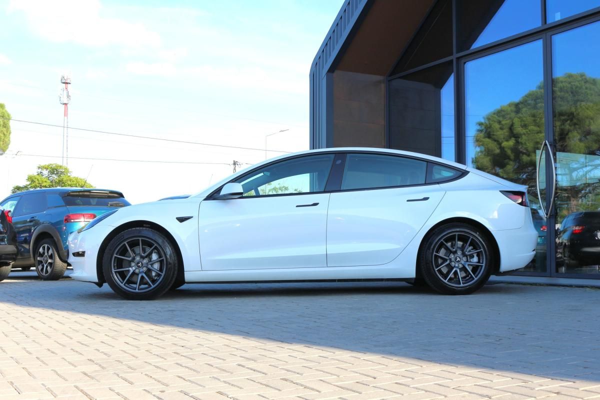 tesla-model-3-2021-eletrico-0cc
