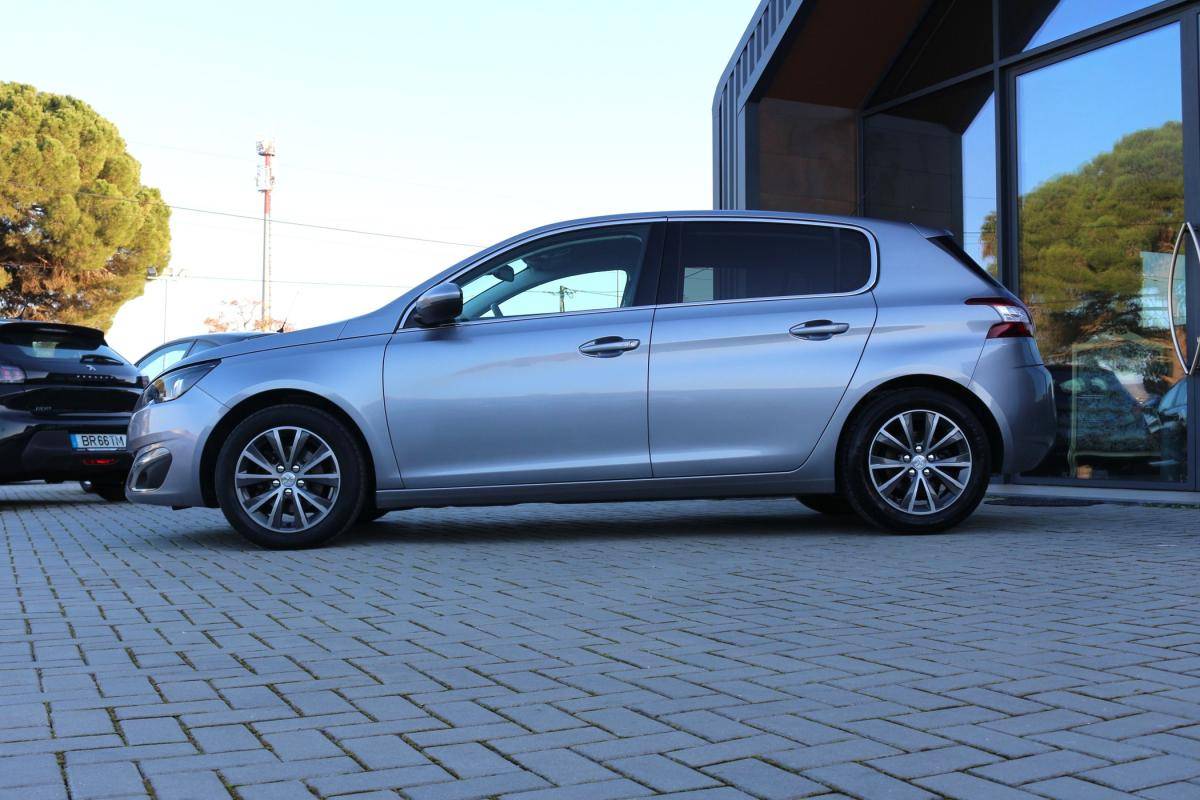 peugeot-308-2016-gasolina-1199cc