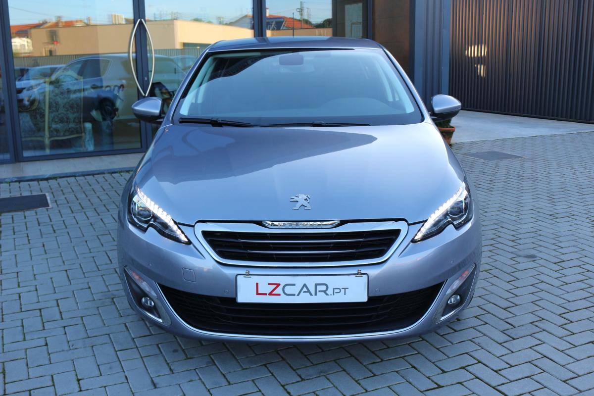 peugeot-308-2016-gasolina-1199cc