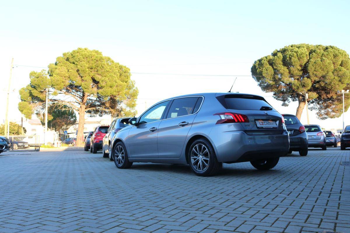 peugeot-308-2016-gasolina-1199cc