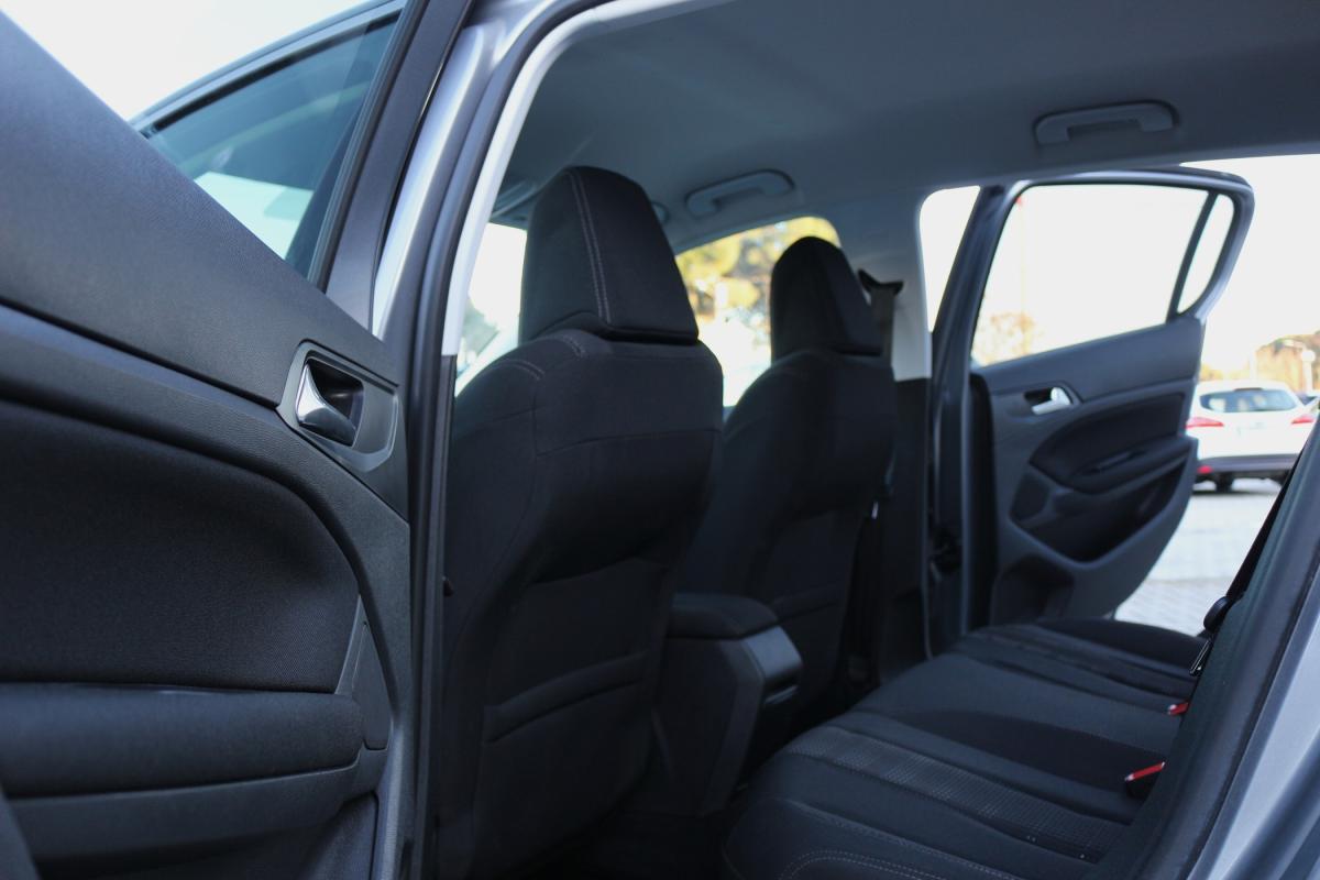 peugeot-308-2016-gasolina-1199cc