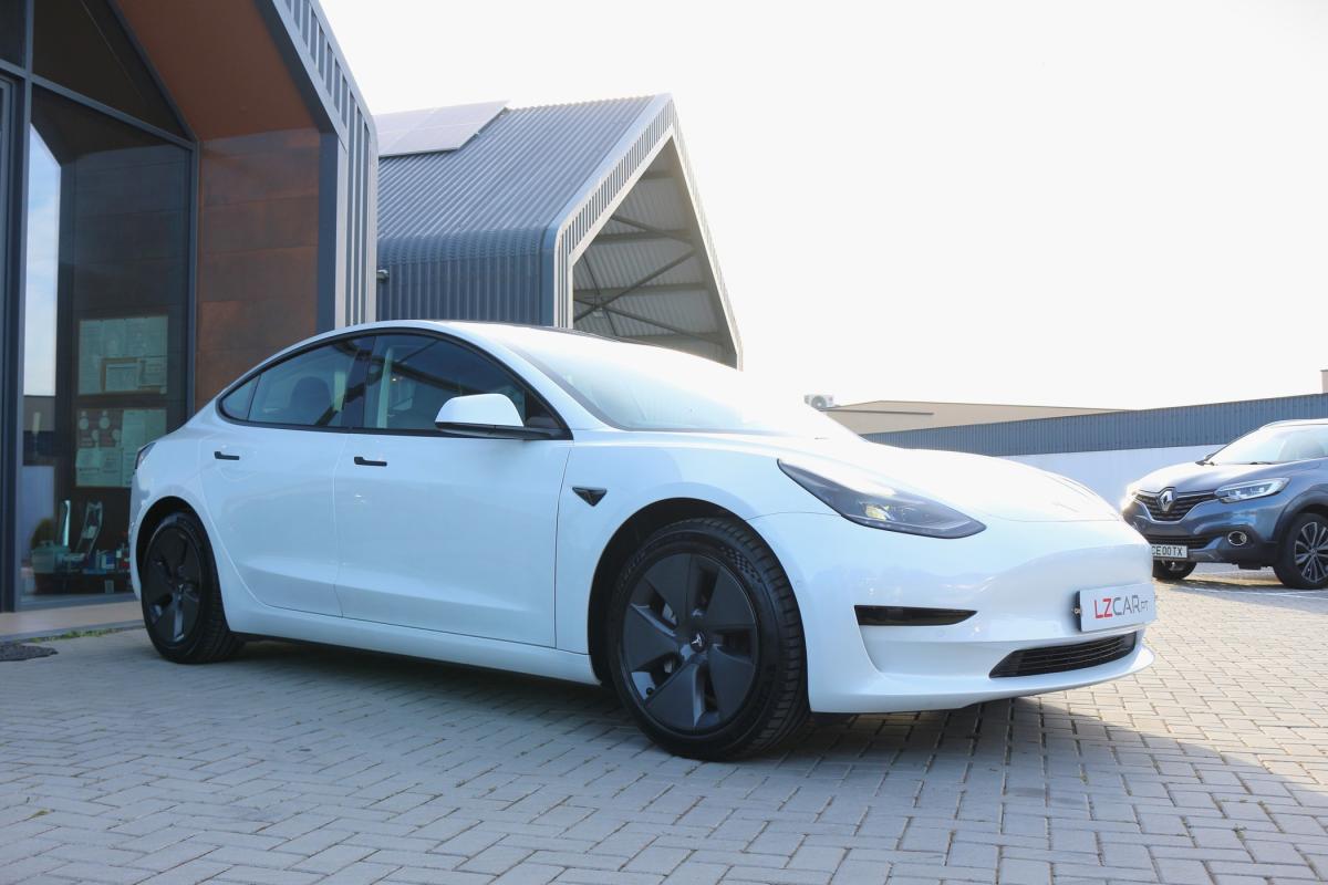 tesla-model-3-2021-eletrico-0cc
