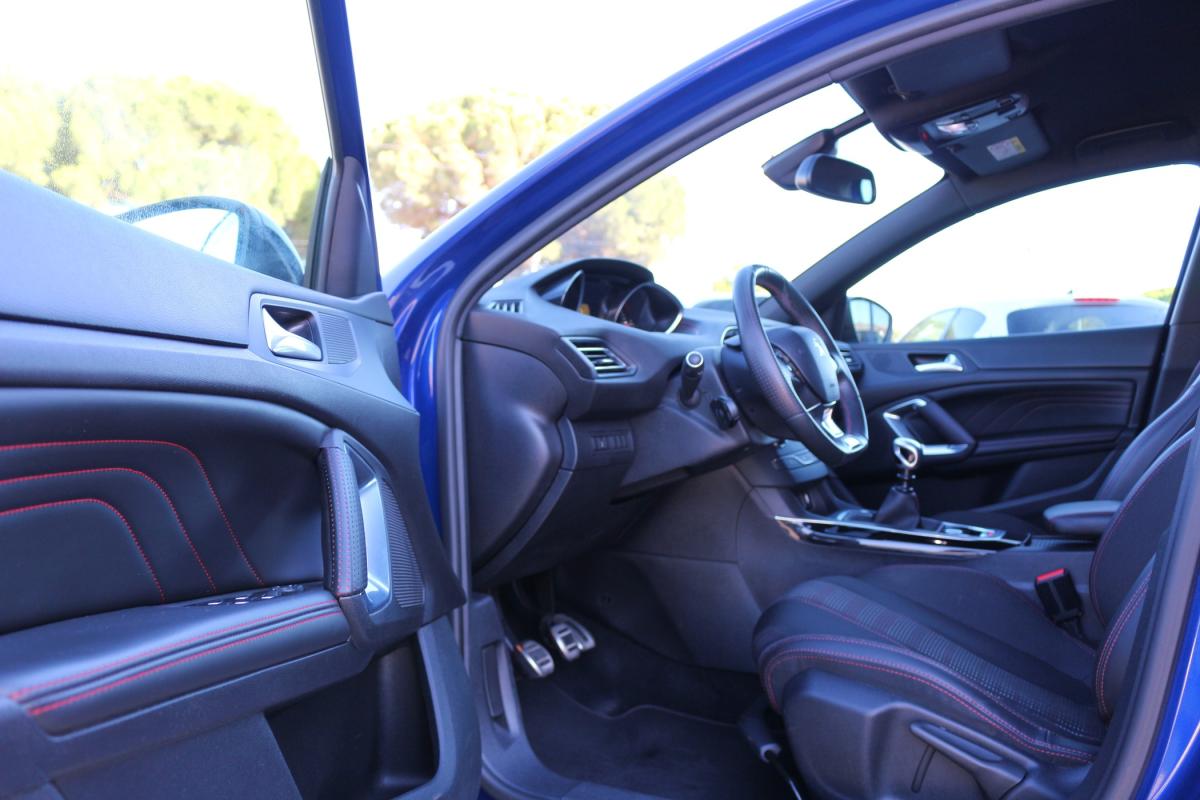 peugeot-308-2018-diesel-1499cc