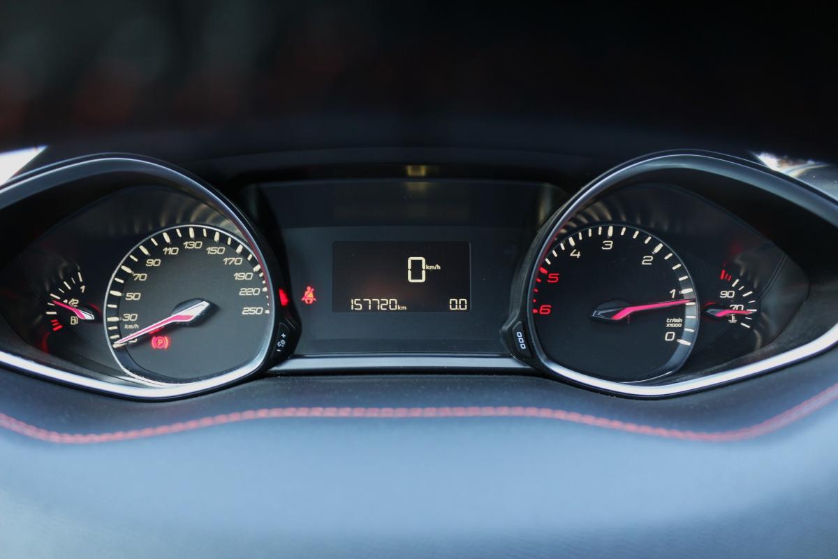 peugeot-308-2018-diesel-1499cc