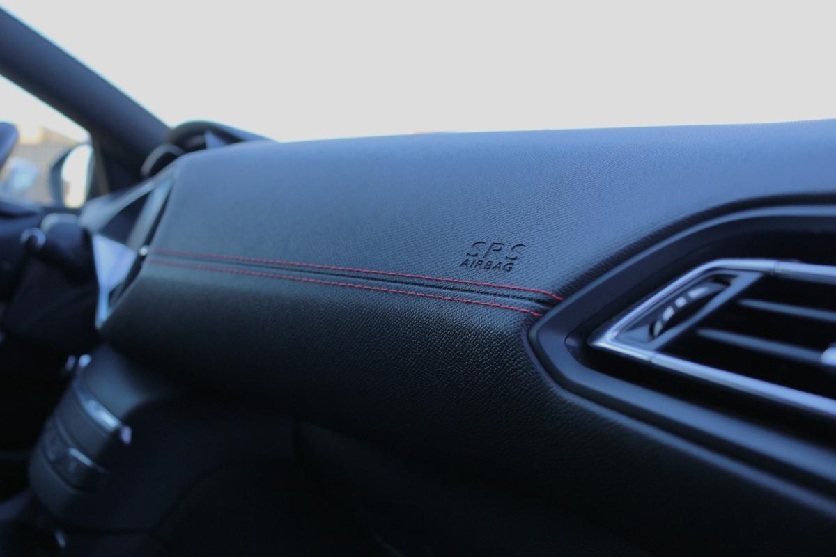 peugeot-308-2018-diesel-1499cc