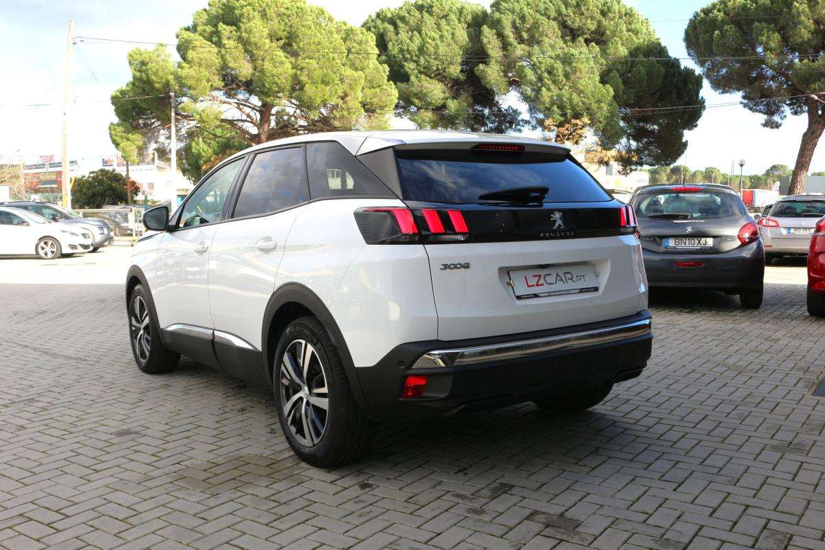 peugeot-3008-2017-diesel-1560cc