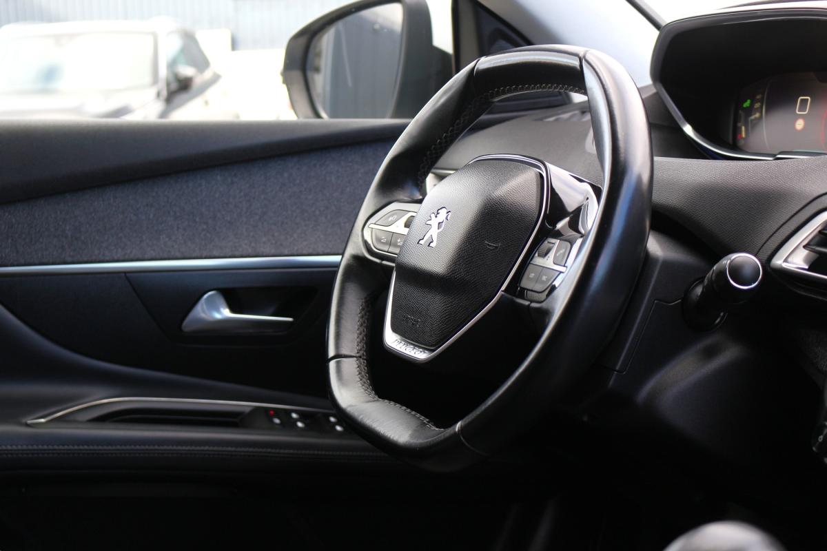 peugeot-3008-2017-diesel-1560cc