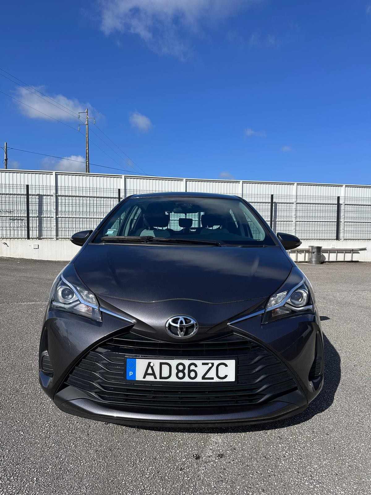 toyota-yaris-2020-gasolina-998cc
