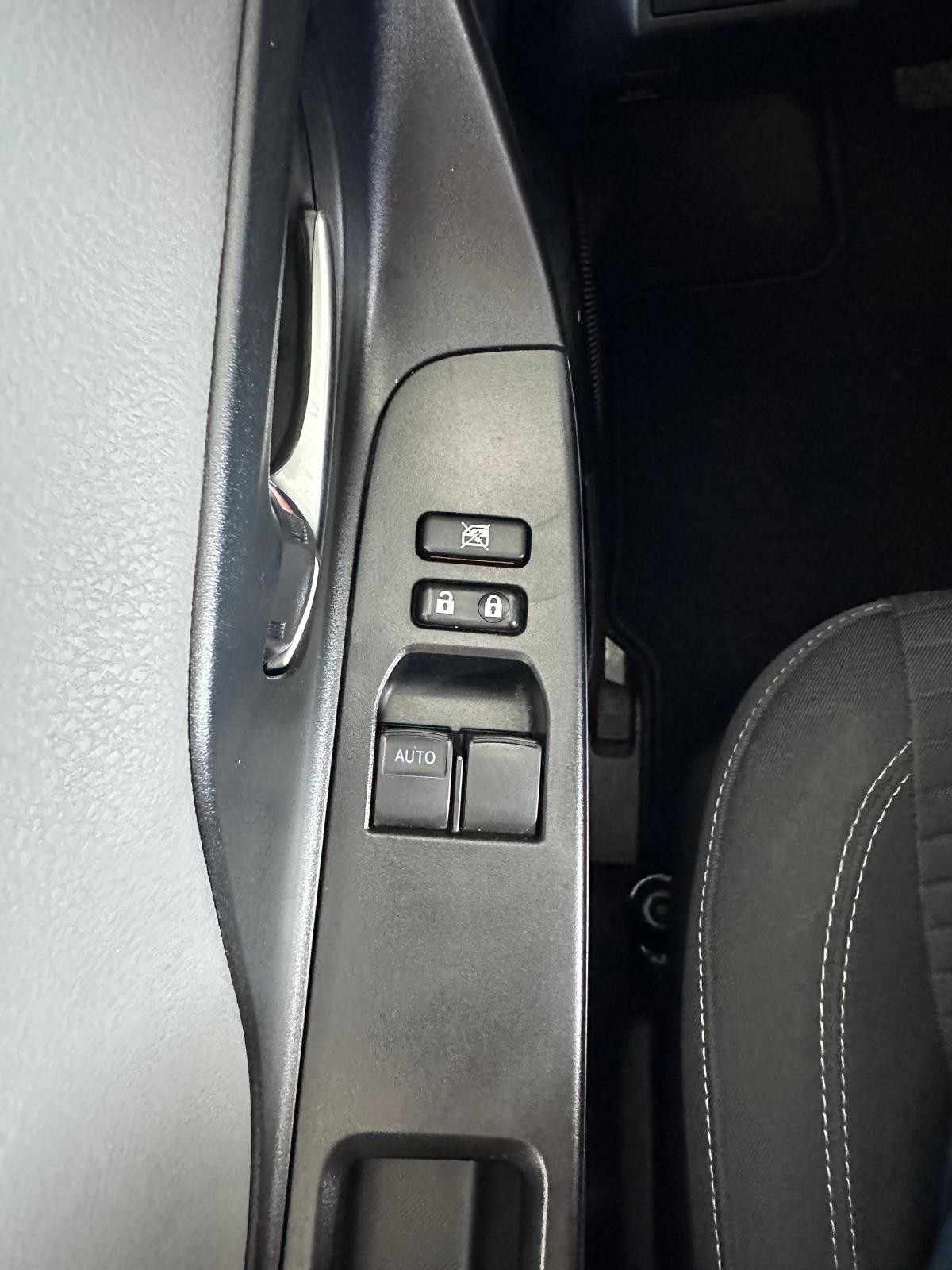 toyota-yaris-2020-gasolina-998cc
