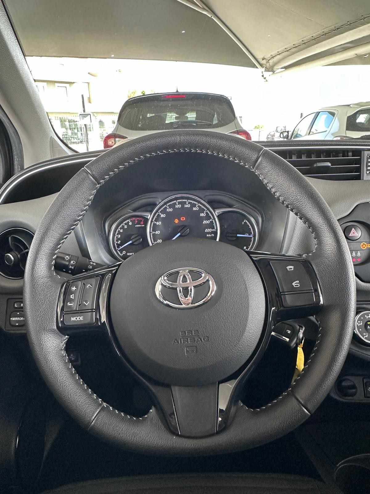 toyota-yaris-2020-gasolina-998cc