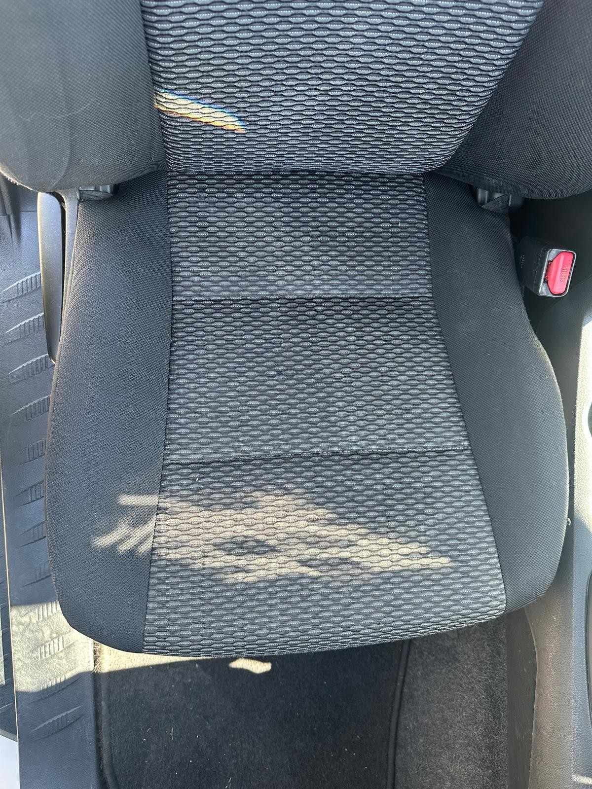 toyota-hilux-2018-diesel-2393cc
