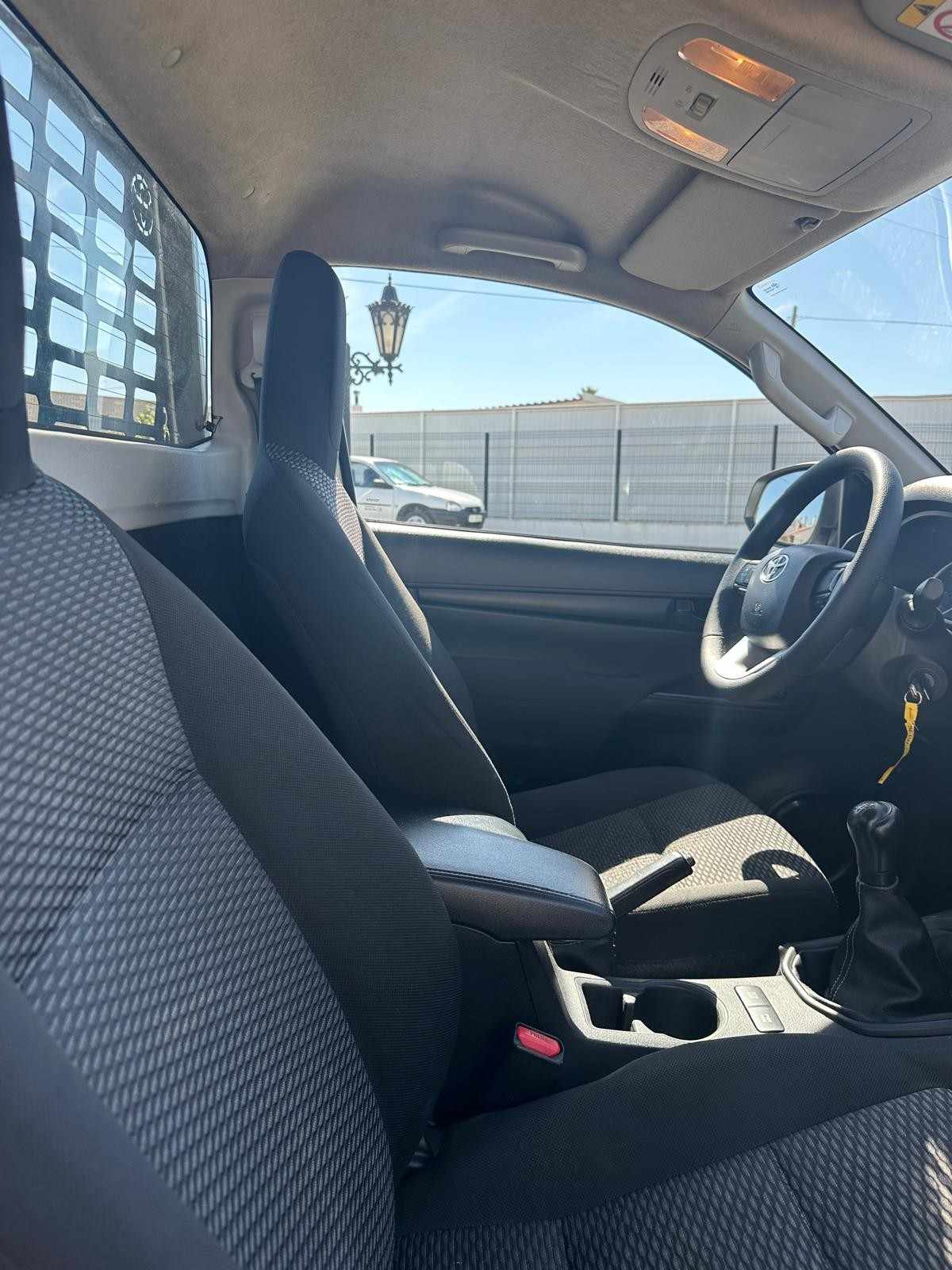 toyota-hilux-2018-diesel-2393cc