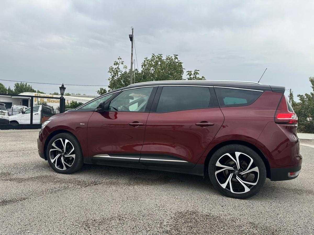 renault-scenic-2019-diesel-1750cc