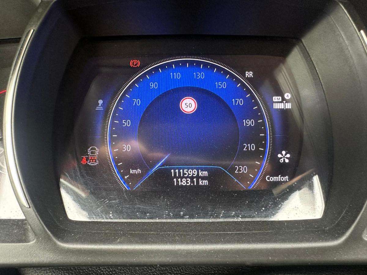 renault-scenic-2019-diesel-1750cc