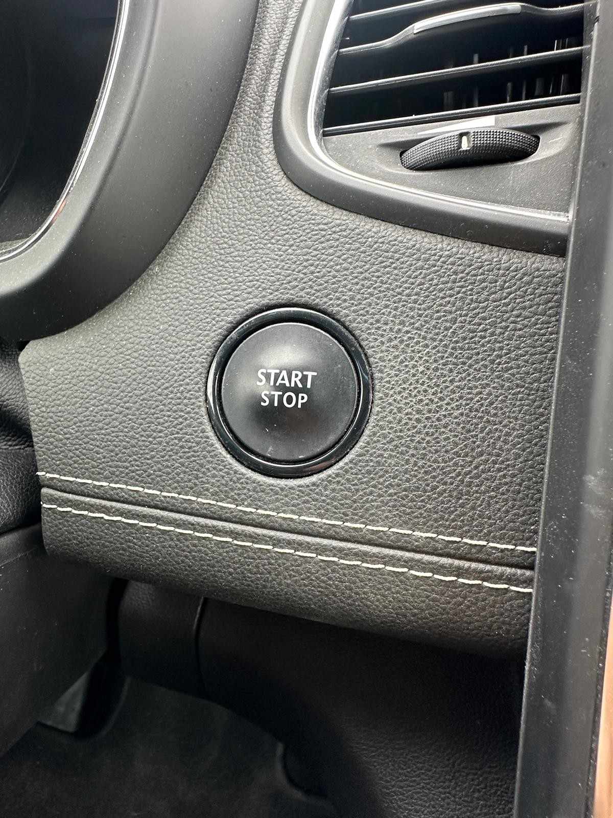 renault-scenic-2019-diesel-1750cc