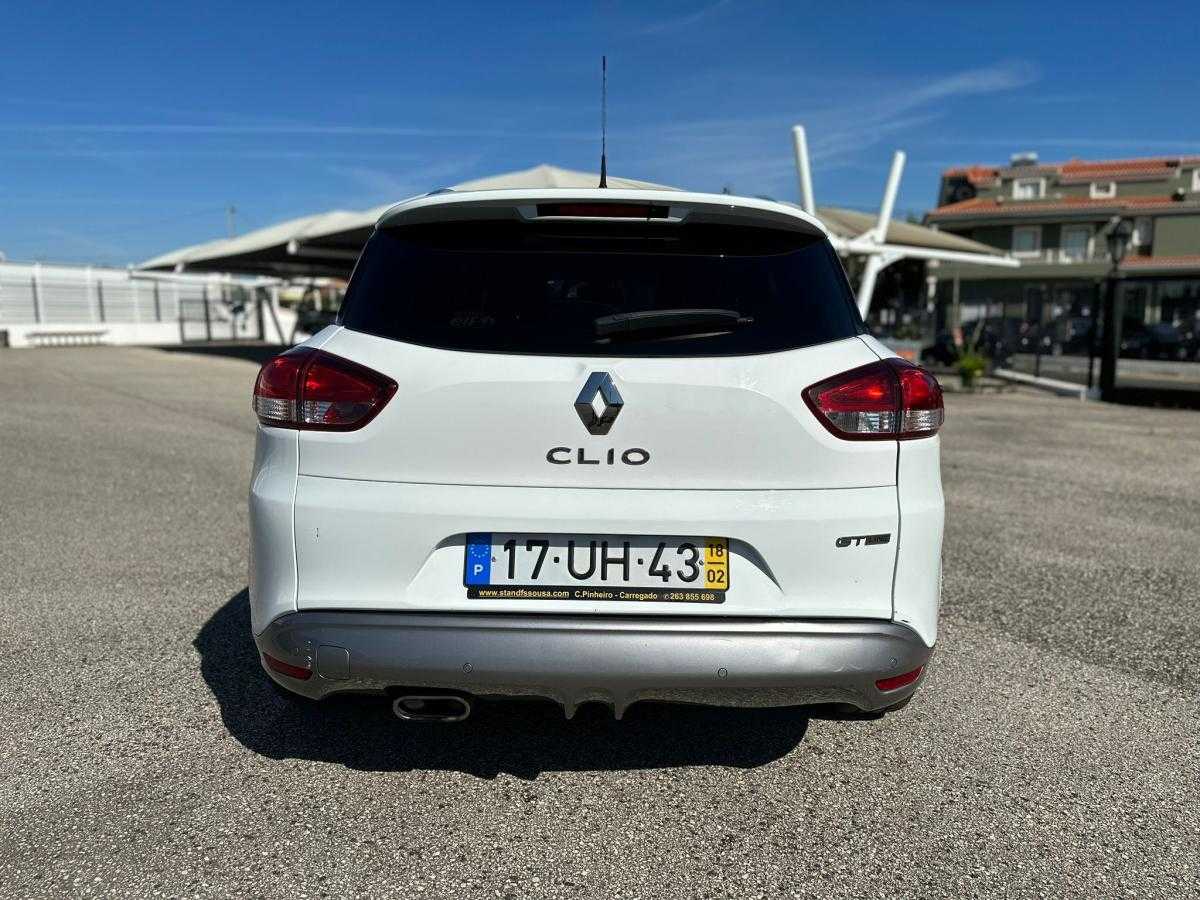 renault-clio-sport-tourer-2018-diesel-1461cc
