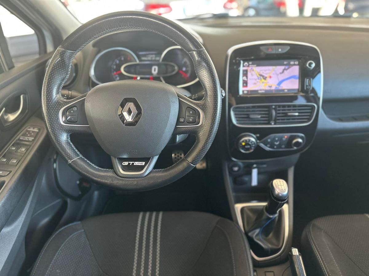 renault-clio-sport-tourer-2018-diesel-1461cc