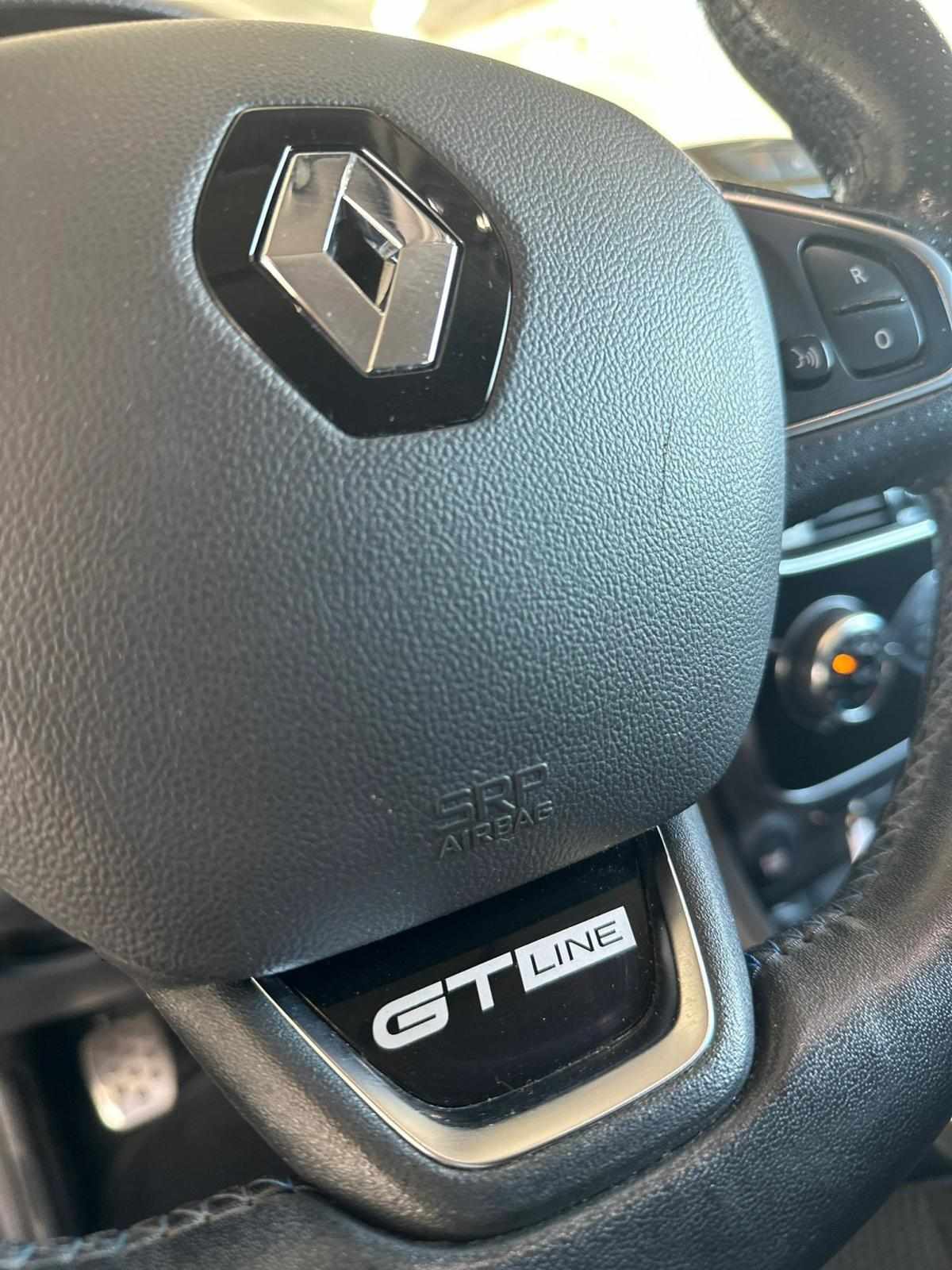 renault-clio-sport-tourer-2018-diesel-1461cc