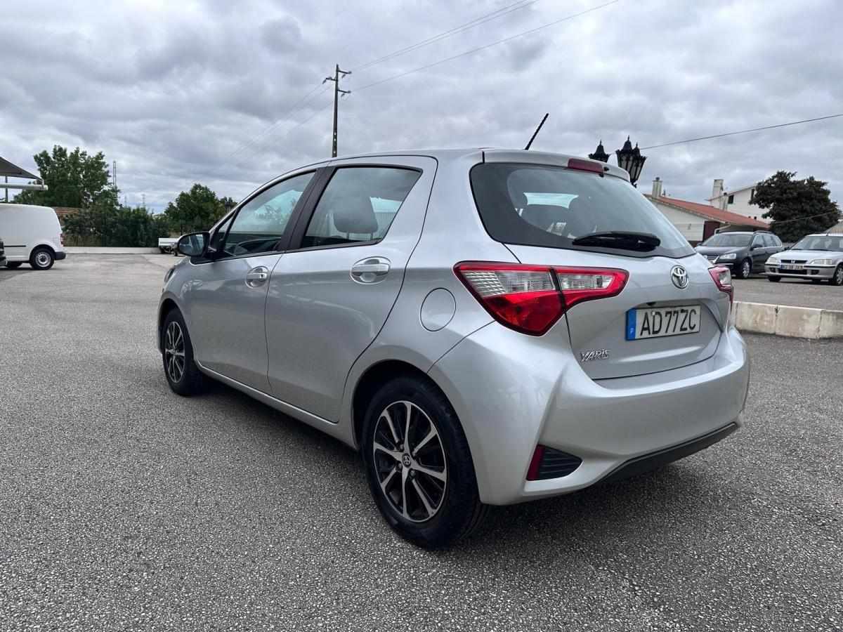 toyota-yaris-2020-gasolina-998cc