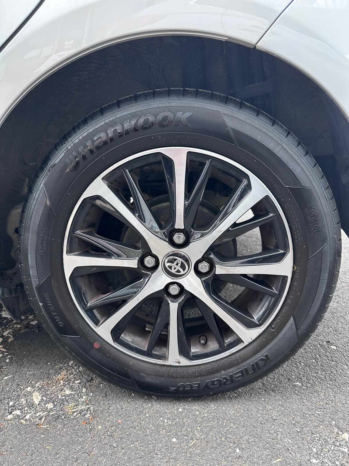 toyota-yaris-2020-gasolina-998cc