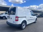 volkswagen-caddy-2015-diesel-1598cc