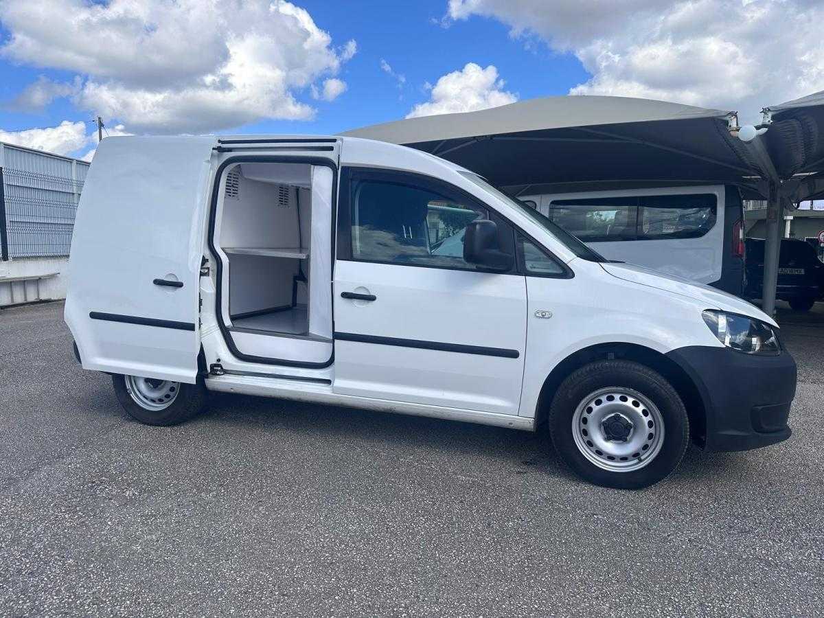 volkswagen-caddy-2015-diesel-1598cc