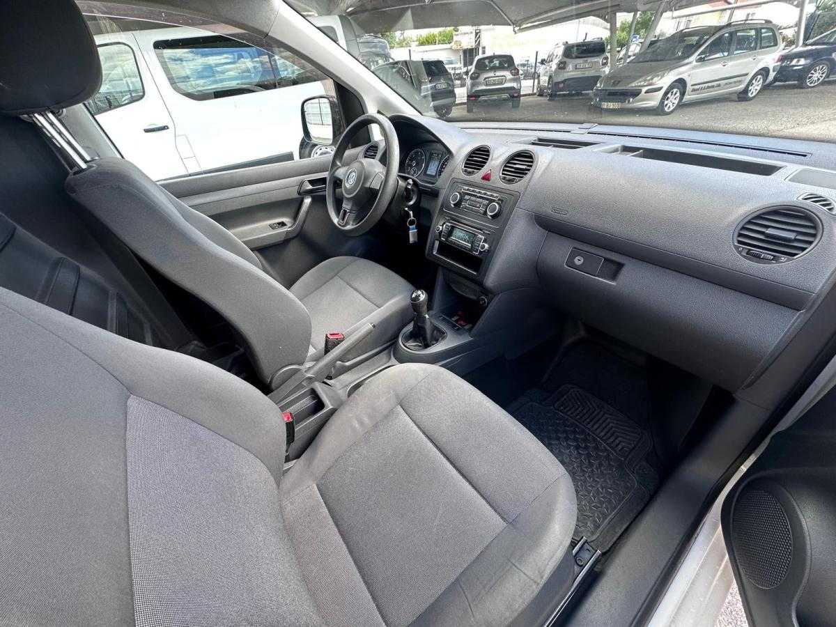 volkswagen-caddy-2015-diesel-1598cc