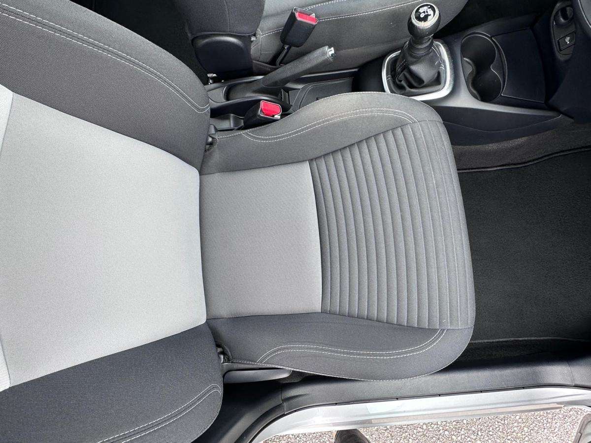 toyota-yaris-2020-gasolina-998cc