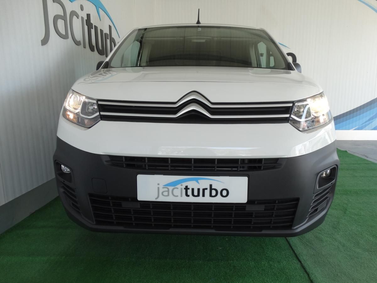 citroen-berlingo-2021-diesel-1499cc