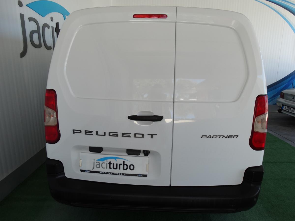 peugeot-partner-2024-diesel-1499cc