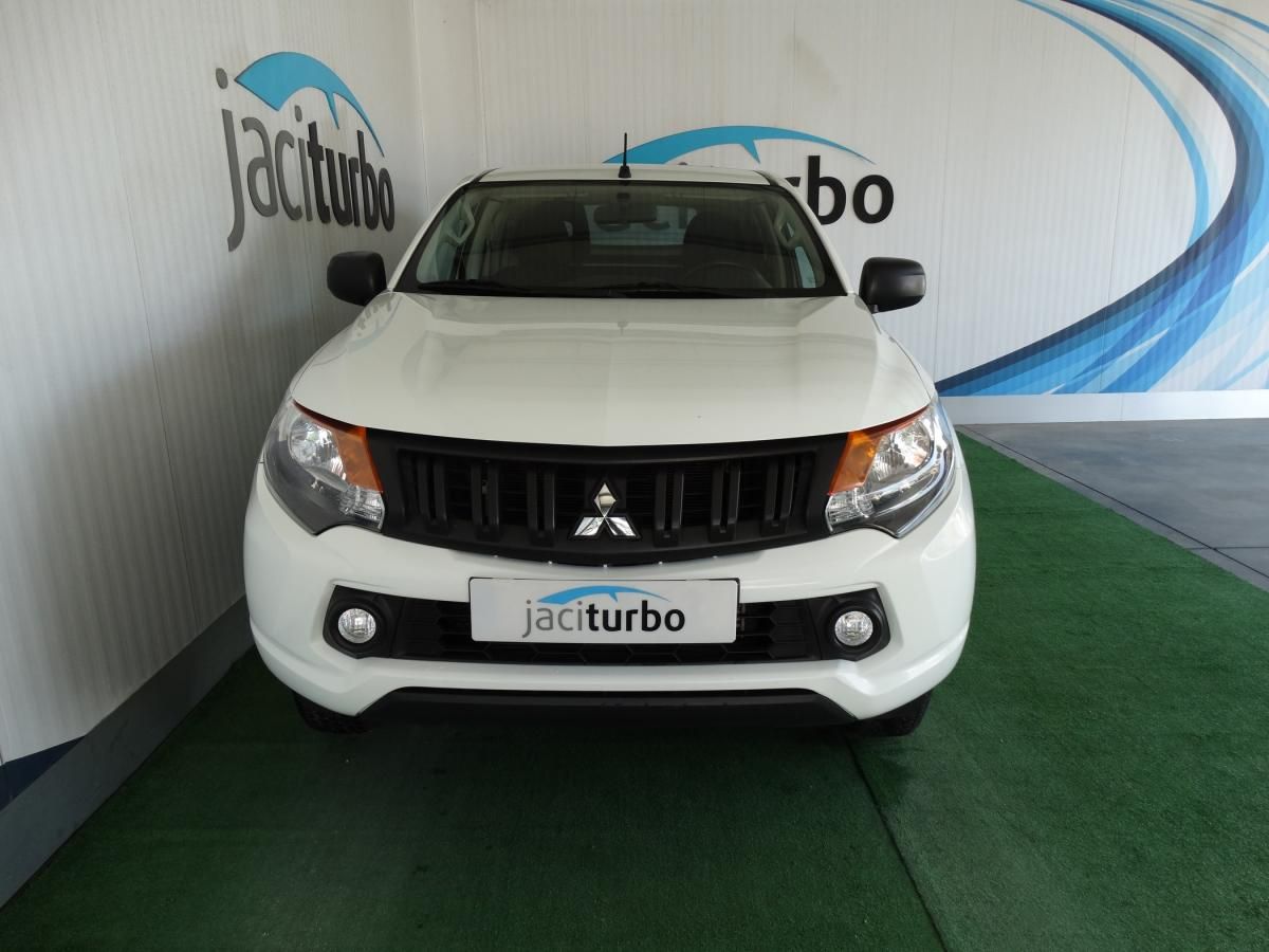 mitsubishi-l200-2019-diesel-2442cc