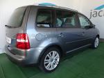 volkswagen-touran-2006-diesel-1968cc