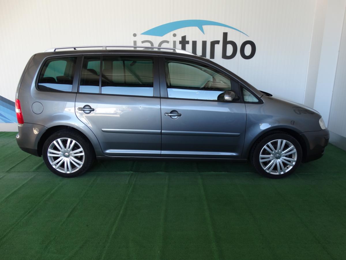 volkswagen-touran-2006-diesel-1968cc