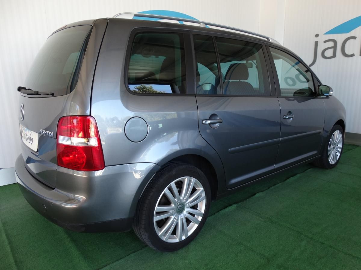 volkswagen-touran-2006-diesel-1968cc