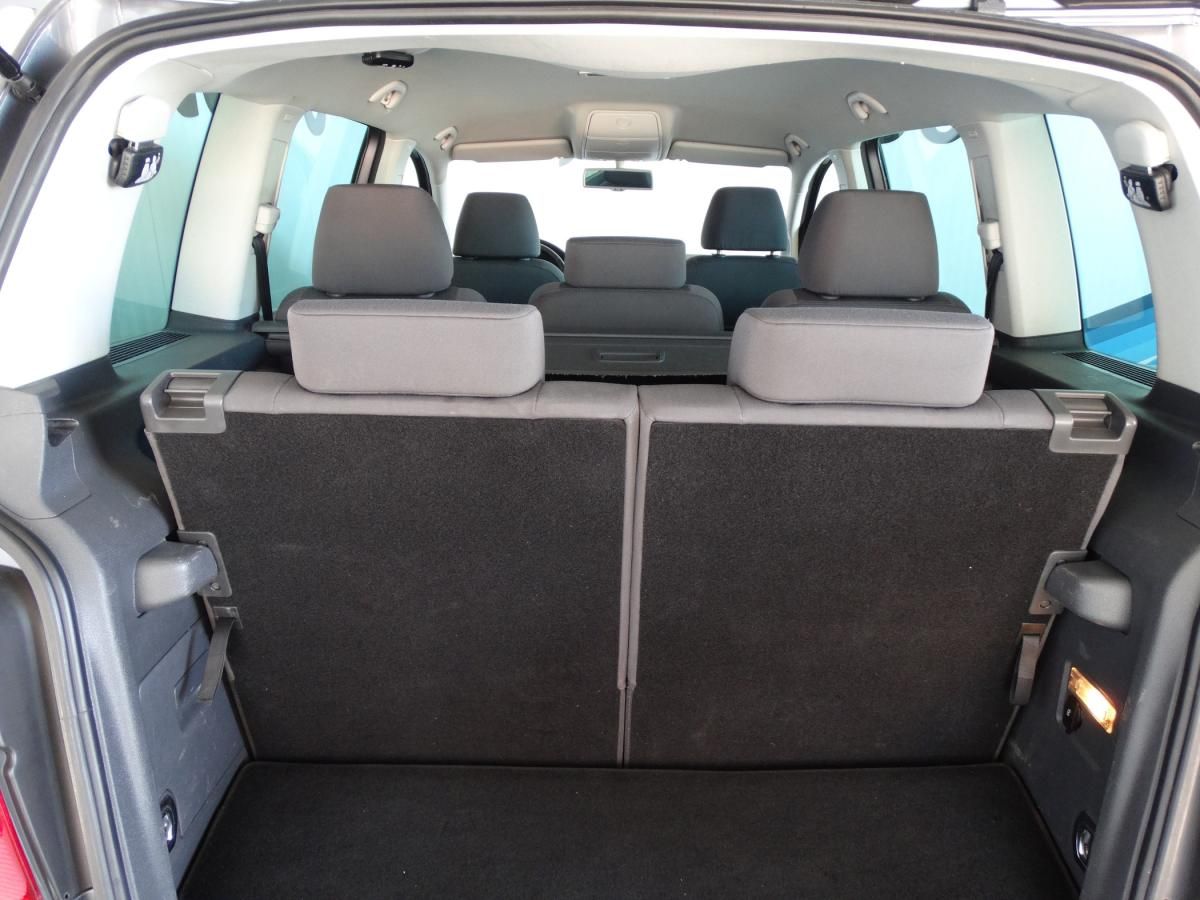 volkswagen-touran-2006-diesel-1968cc