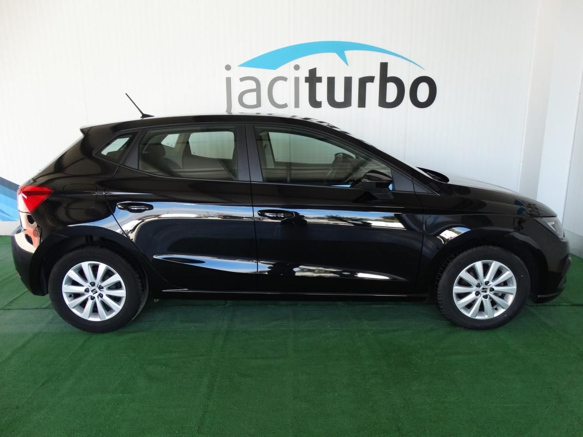 seat-ibiza-2023-gasolina-999cc