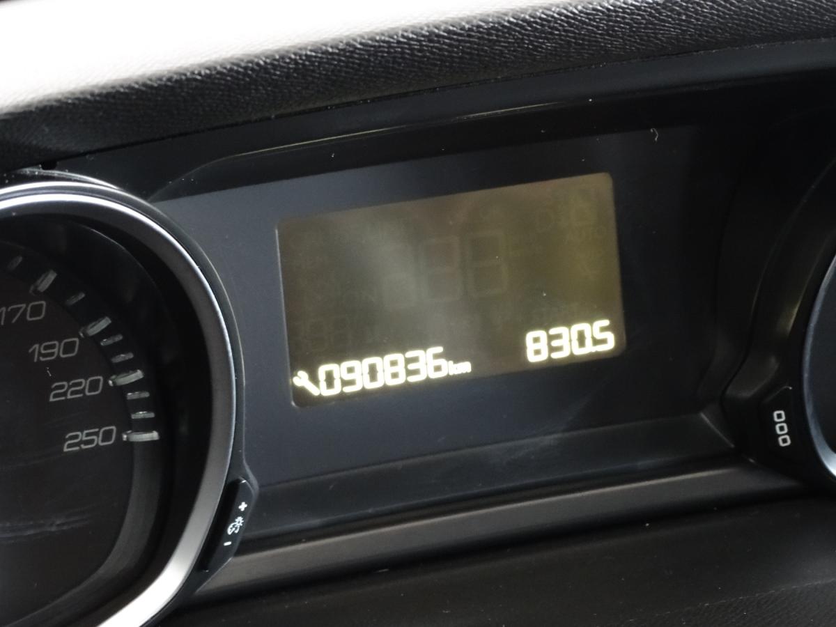 peugeot-308-2020-diesel-1499cc