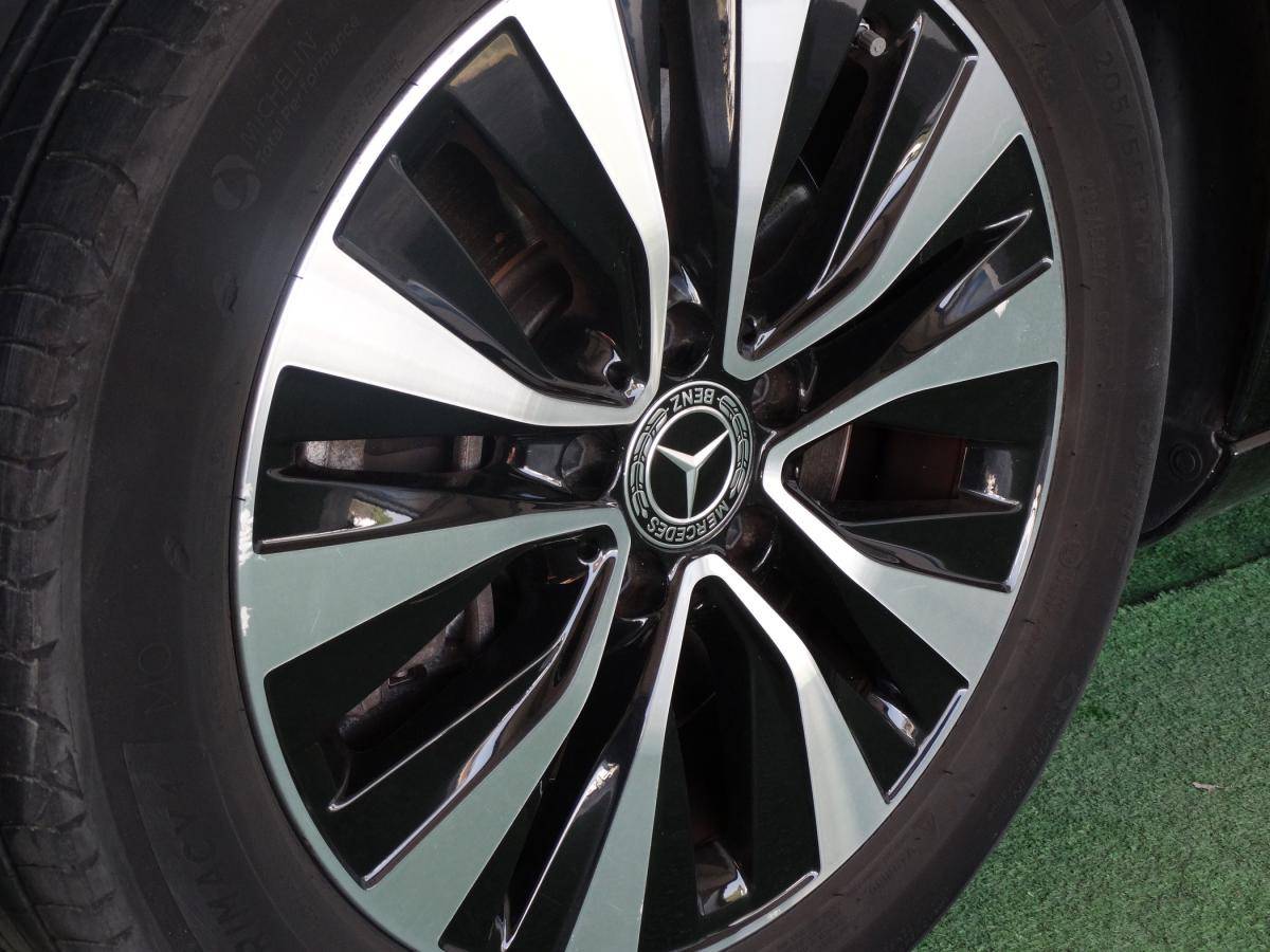 mercedes-benz-classe-a-2022-hibrido-a-gasolina-1332cc