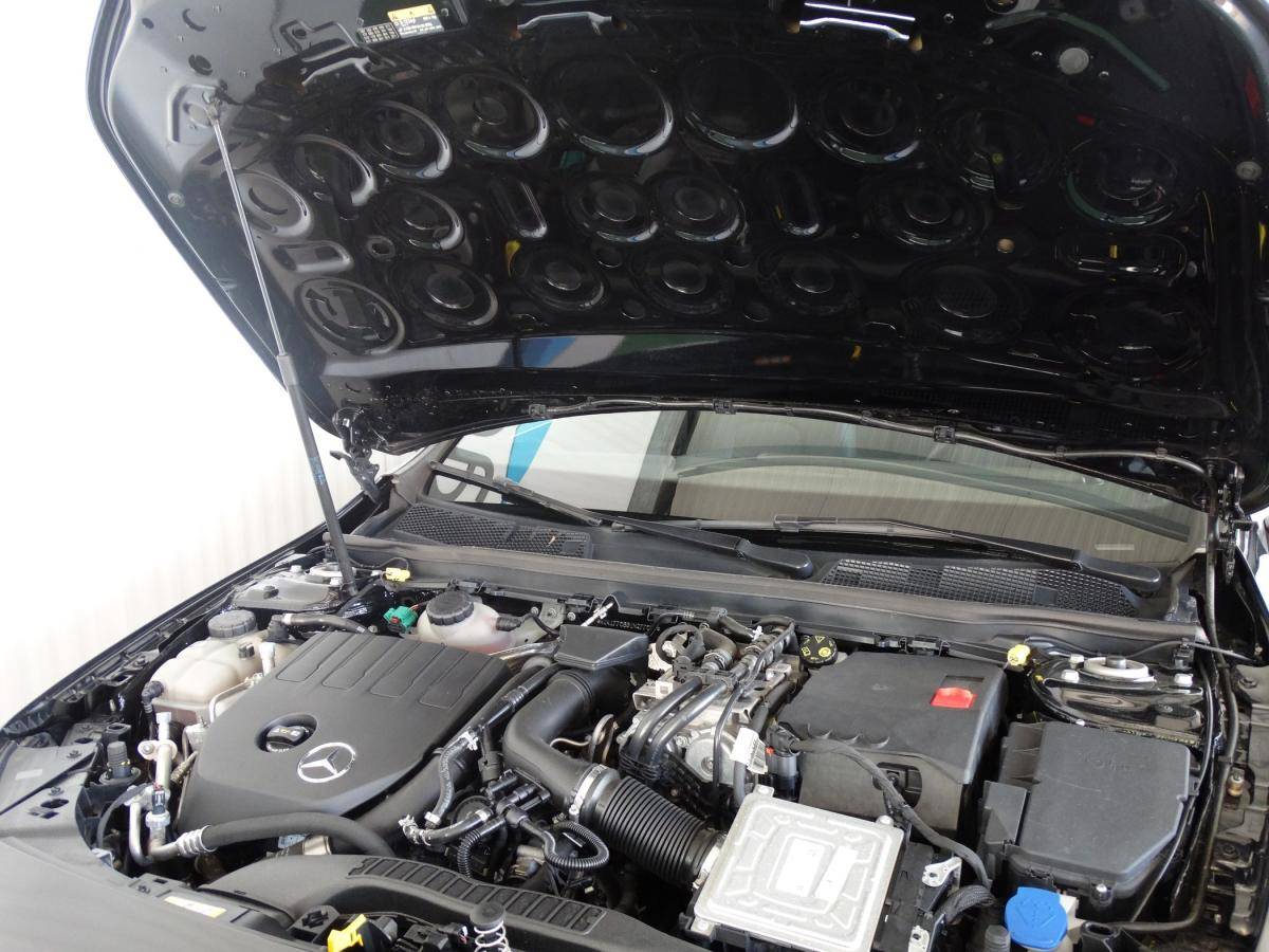 mercedes-benz-classe-a-2022-hibrido-a-gasolina-1332cc