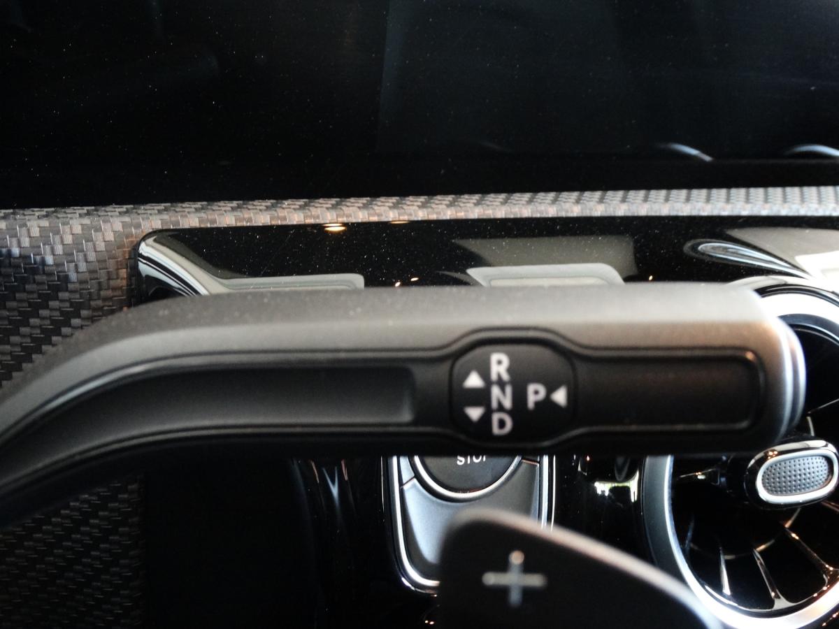mercedes-benz-classe-a-2022-hibrido-a-gasolina-1332cc