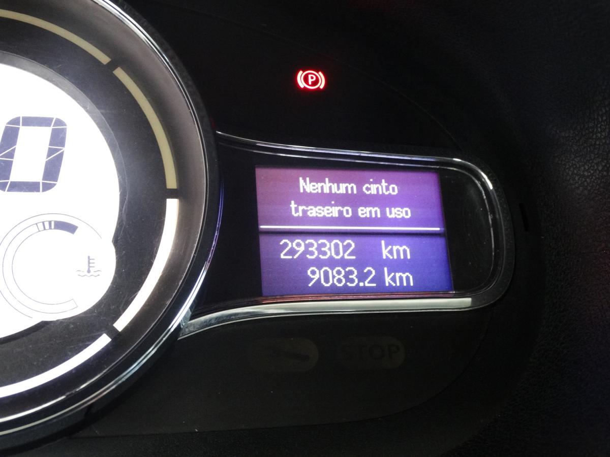 renault-megane-sport-tourer-2014-diesel-1461cc
