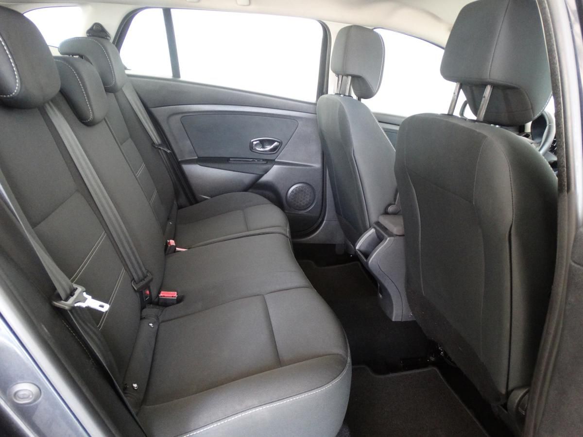 renault-megane-sport-tourer-2014-diesel-1461cc