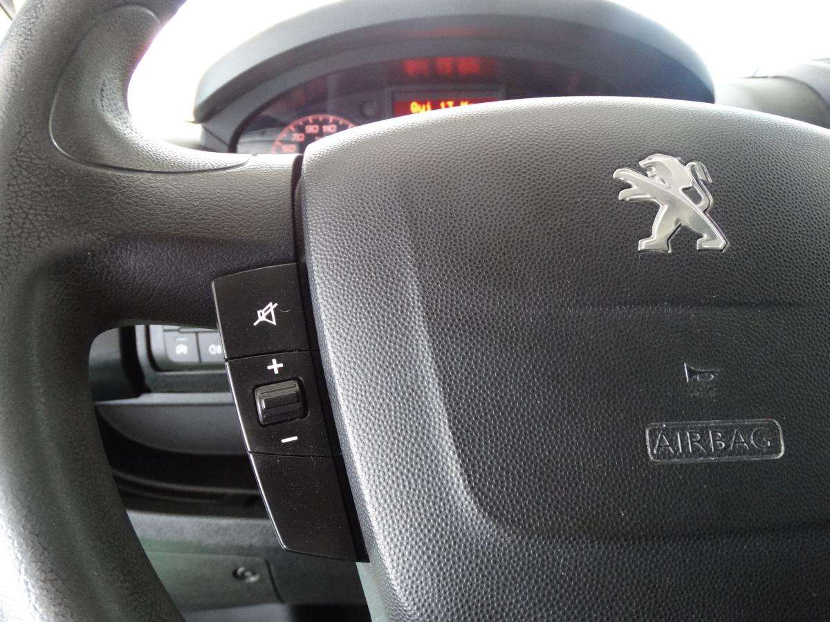 peugeot-boxer-2021-diesel-2179cc