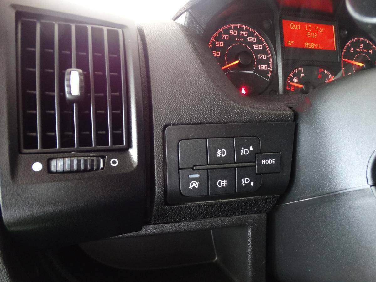 peugeot-boxer-2021-diesel-2179cc